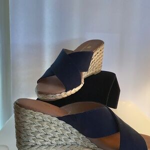 Tommy Bahama Navy Suede Open Mule Slides NEW 6 1/2 M